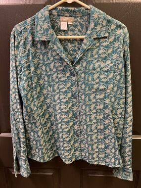 The Territory Ahead Green and Cream Button-Down Shirt Women’s Large